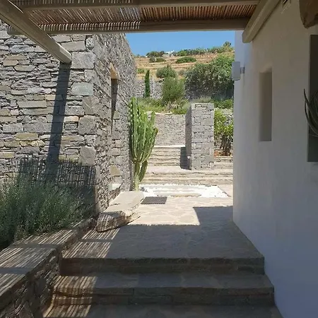 Villa Gaia Sarakíniko